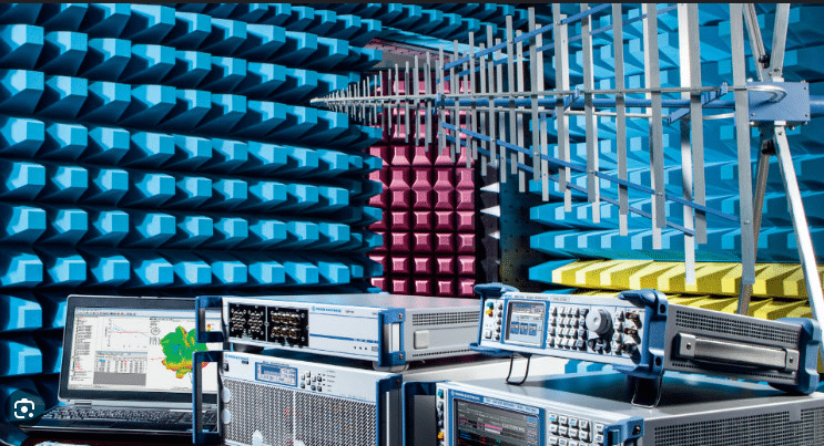 Proceso de certificación y fabricación de productos electrónicos en Solingel Tech.